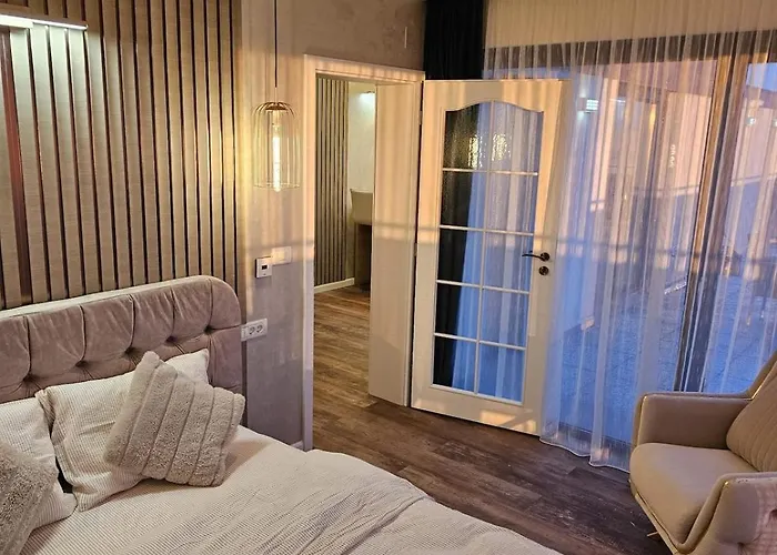 Delux 2 Family Penthouse