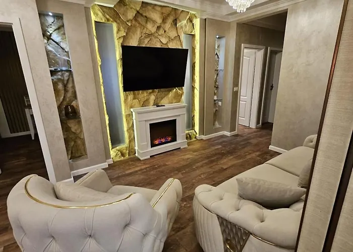 Delux 2 Family Penthouse